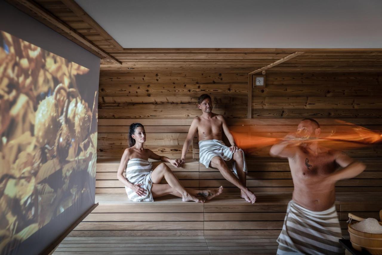 Vier Jahreszeiten Wellnessresort Achensee マウラッハ エクステリア 写真