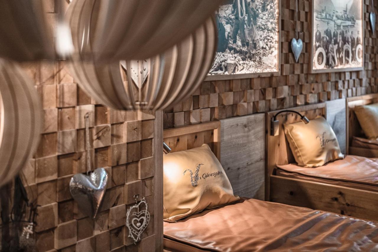 Vier Jahreszeiten Wellnessresort Achensee マウラッハ エクステリア 写真