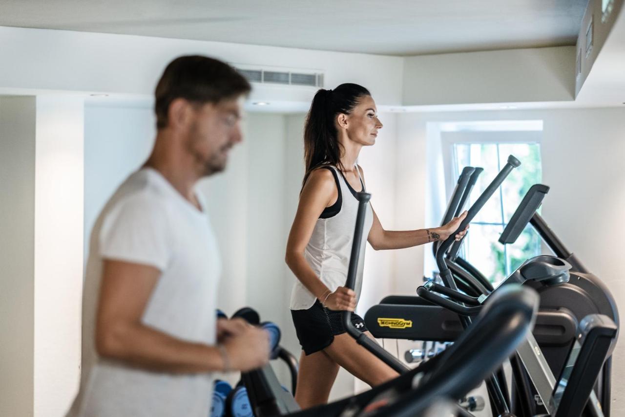 Vier Jahreszeiten Wellnessresort Achensee マウラッハ エクステリア 写真