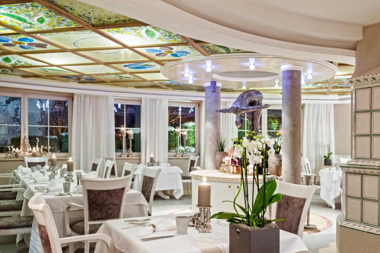 Vier Jahreszeiten Wellnessresort Achensee マウラッハ エクステリア 写真
