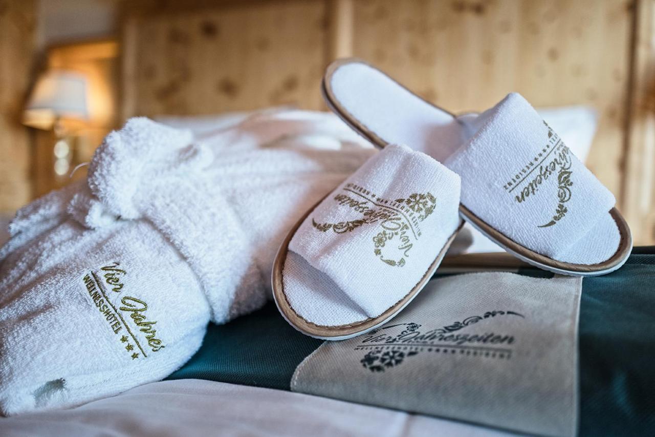 Vier Jahreszeiten Wellnessresort Achensee マウラッハ エクステリア 写真