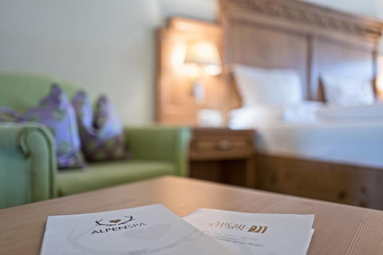 Vier Jahreszeiten Wellnessresort Achensee マウラッハ エクステリア 写真