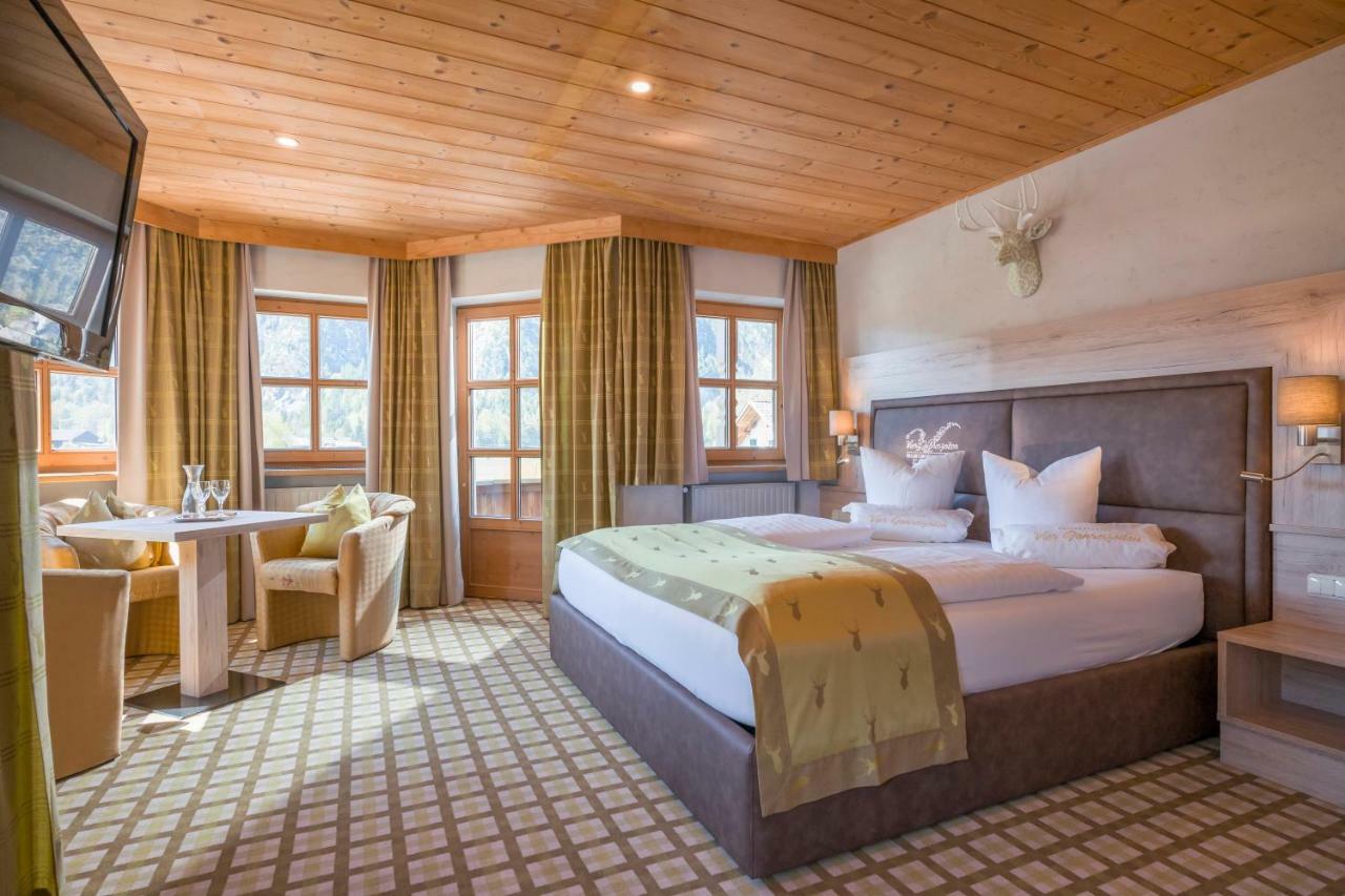 Vier Jahreszeiten Wellnessresort Achensee マウラッハ エクステリア 写真